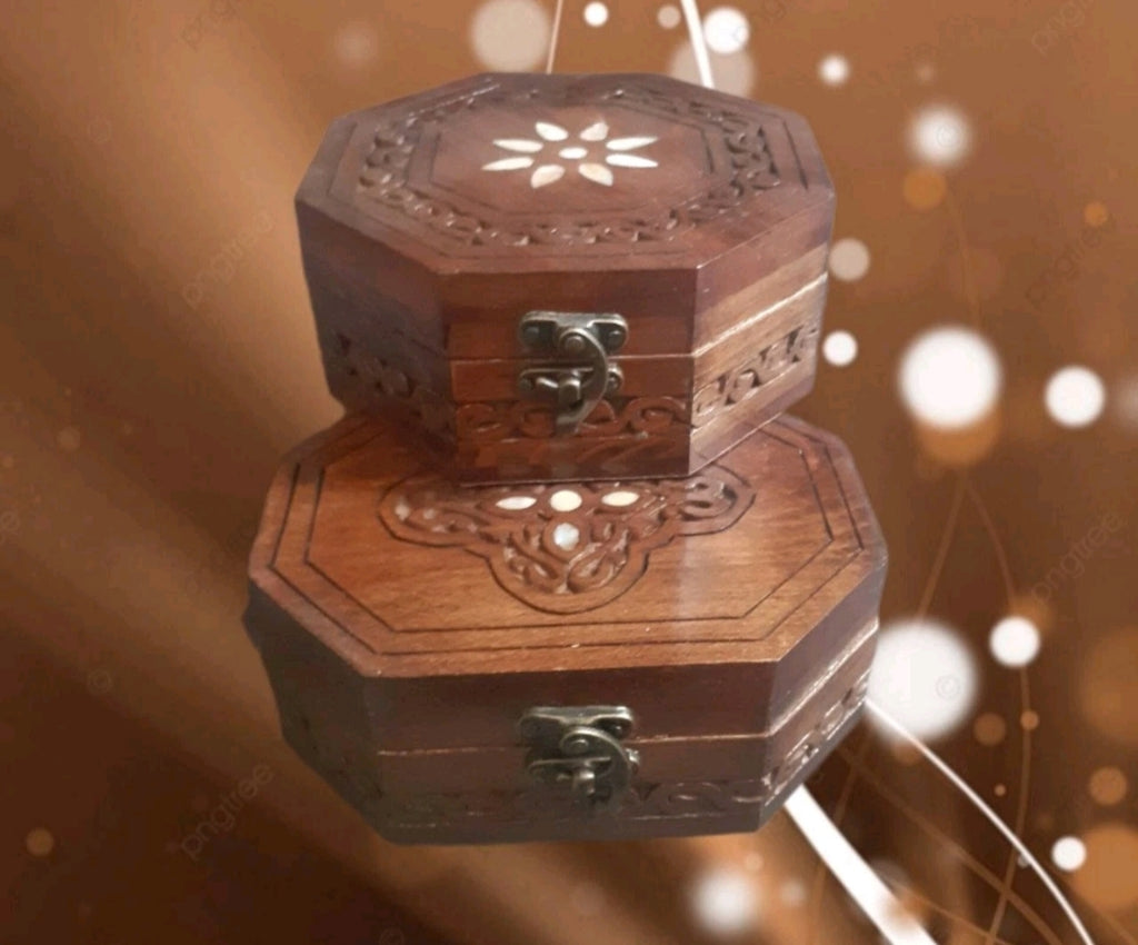 Une boîte en bois